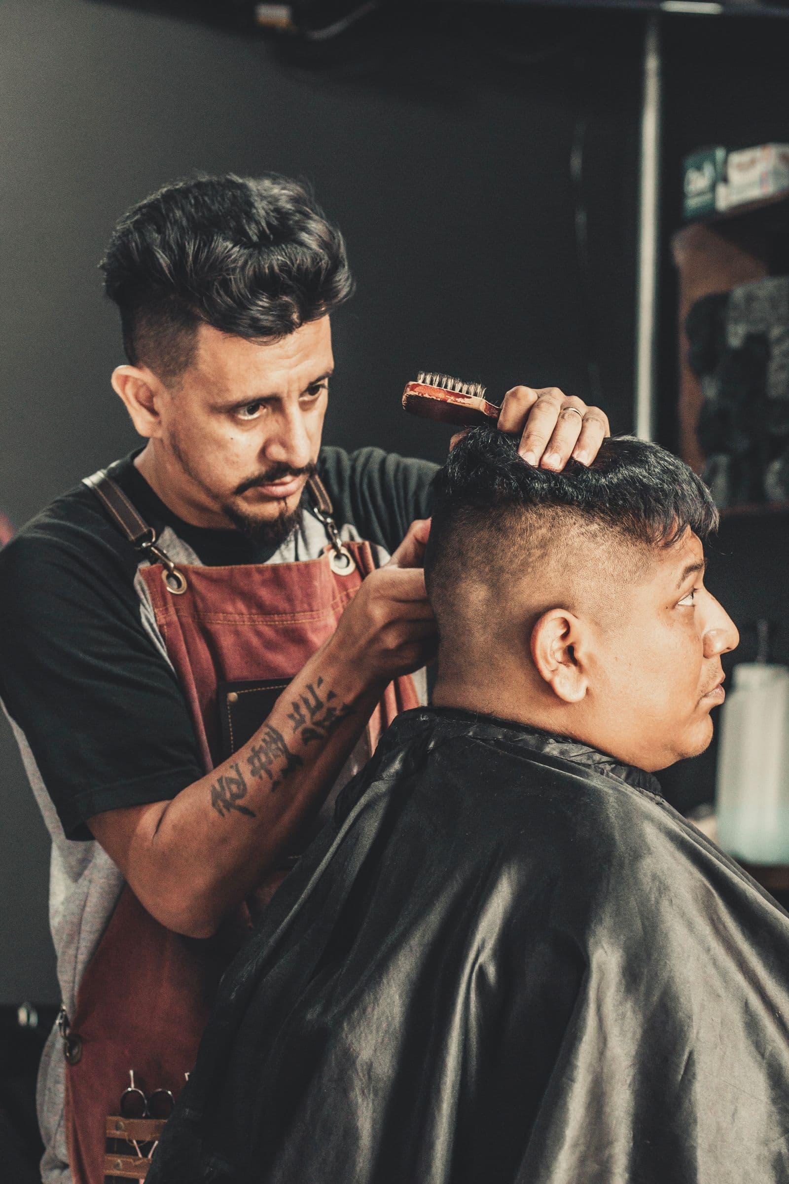 Haircut in progress